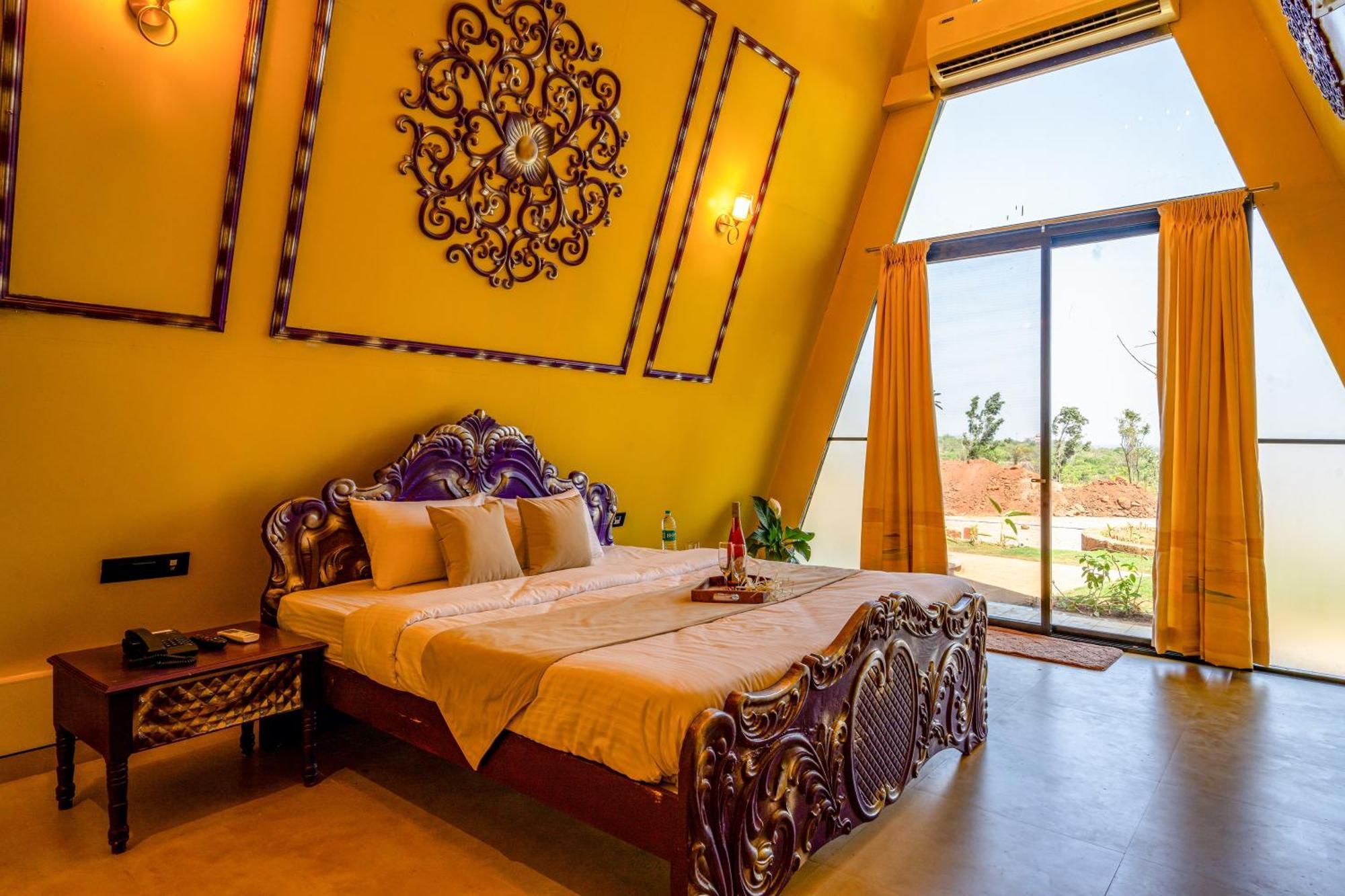 Dio Regaalo Theme Resort, Ratnāgiri المظهر الخارجي الصورة